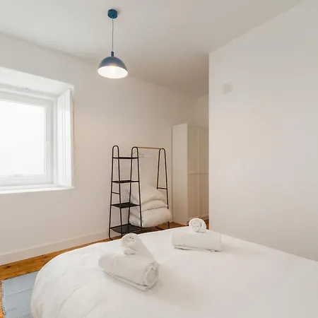 Terrace Apartment Setubal